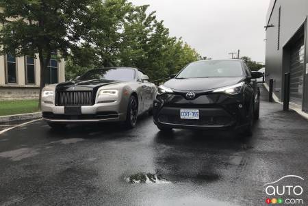 Fortuitous encounter between a C-HR Limited ($31,000) and a 2018 Rolls-Royce Dawn ($420,000): both have style.